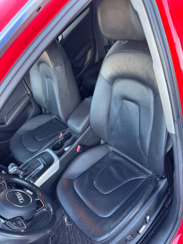 2016 Audi A4 2.0T quattro Premium