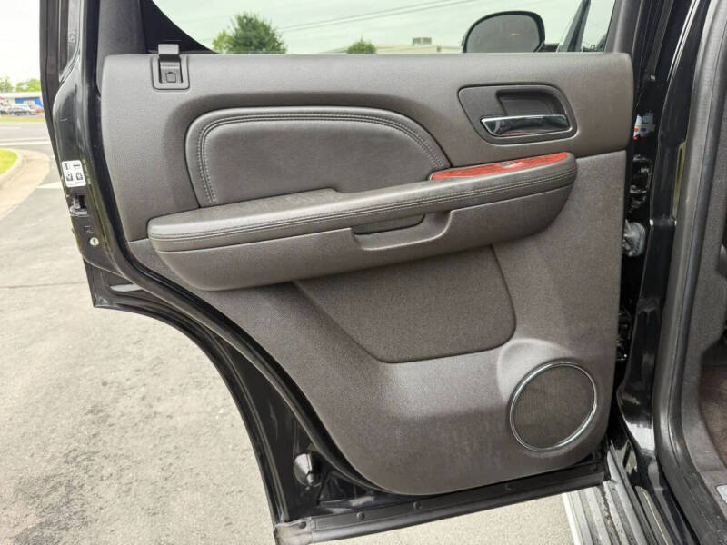 2014 Cadillac Escalade Luxury