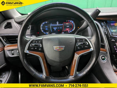 2018 Cadillac Escalade ESV Luxury