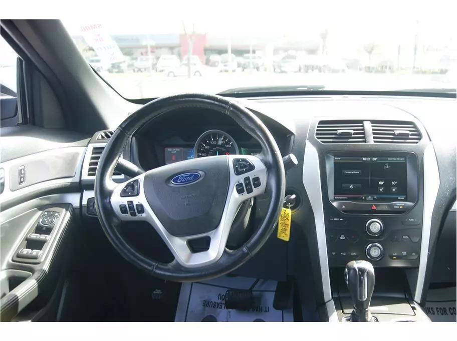 2014 Ford Explorer for sale at Auto Plaza in Fresno, CA