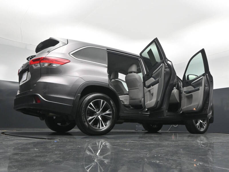 2019 Toyota Highlander LE Plus