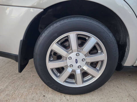 2008 Ford Taurus SEL