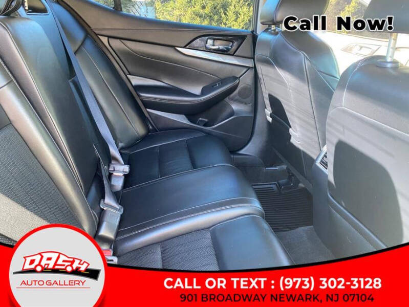 2021 Nissan Maxima 3.5 SV