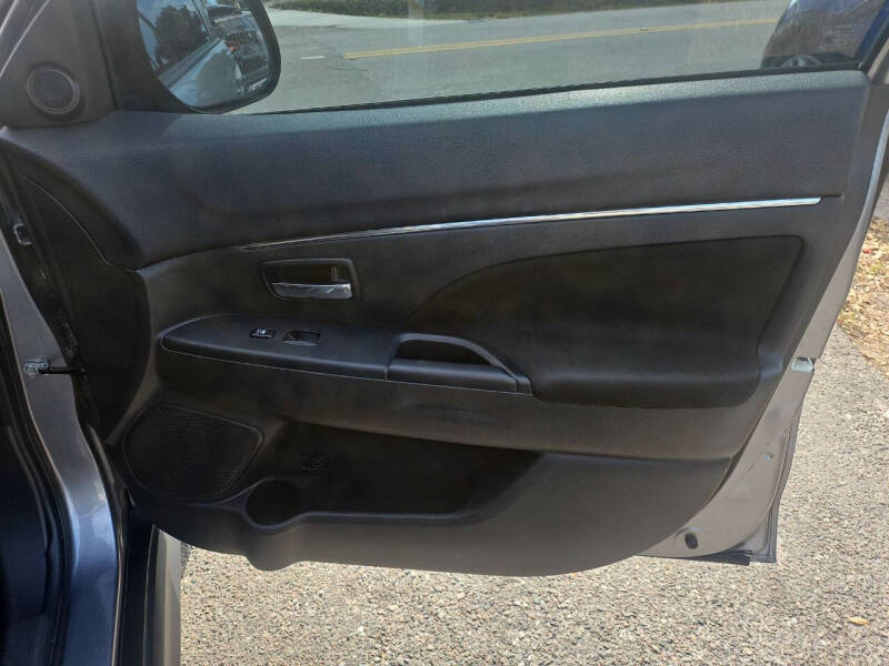 2020 Mitsubishi Outlander Sport ES