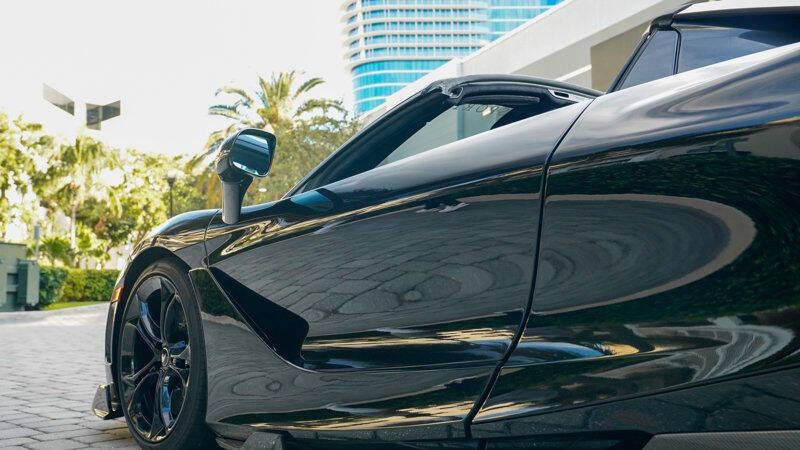 2020 McLaren 720S Spider Luxury