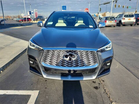 2025 Infiniti QX55 Essential