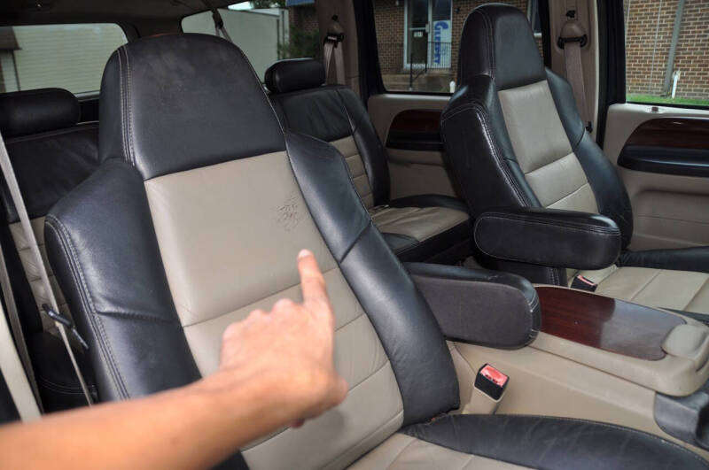 2005 Ford Excursion Eddie Bauer