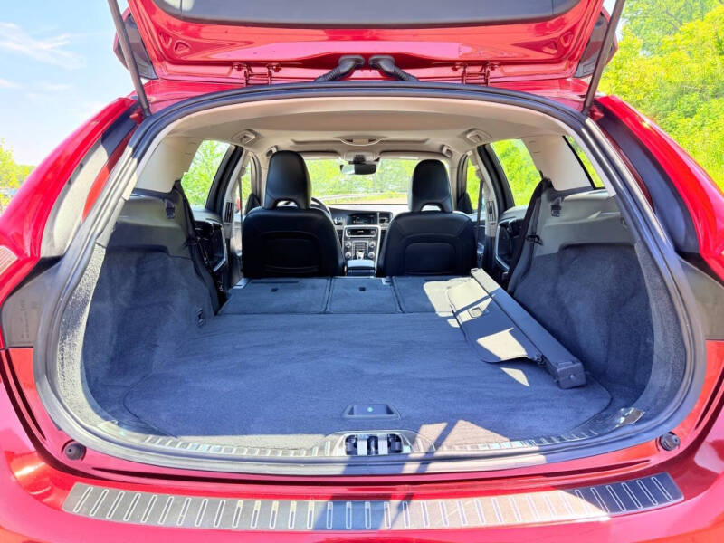 2016 Volvo V60 T5 Drive-E Premier