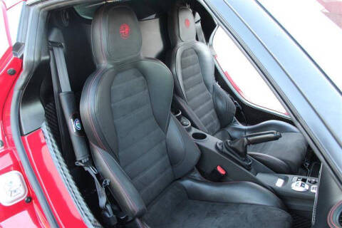 2015 Alfa Romeo 4C Launch Edition