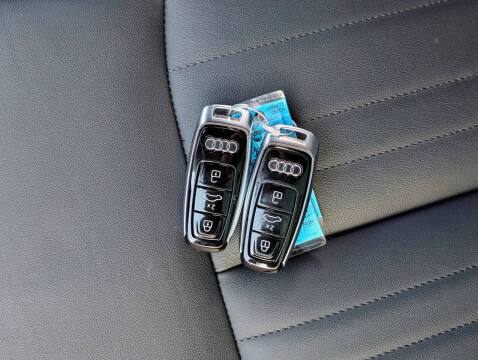 2021 Audi e-tron quattro Premium