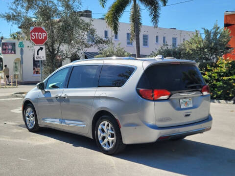 2018 Chrysler Pacifica Touring L Plus