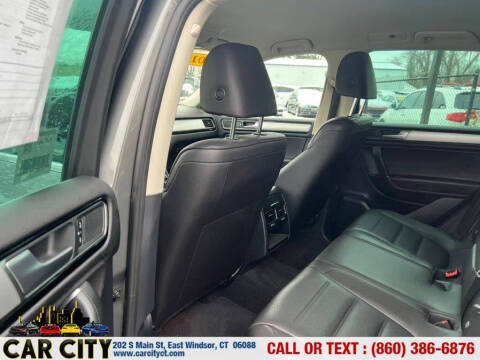 2016 Volkswagen Touareg