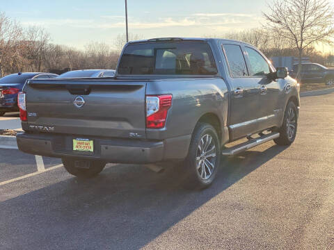 2017 Nissan Titan SL