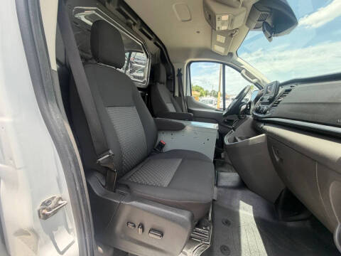 2022 Ford Transit