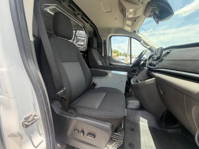 2022 Ford Transit