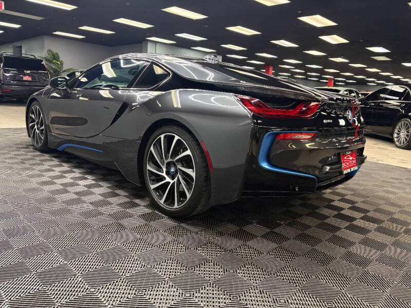 2015 BMW i8
