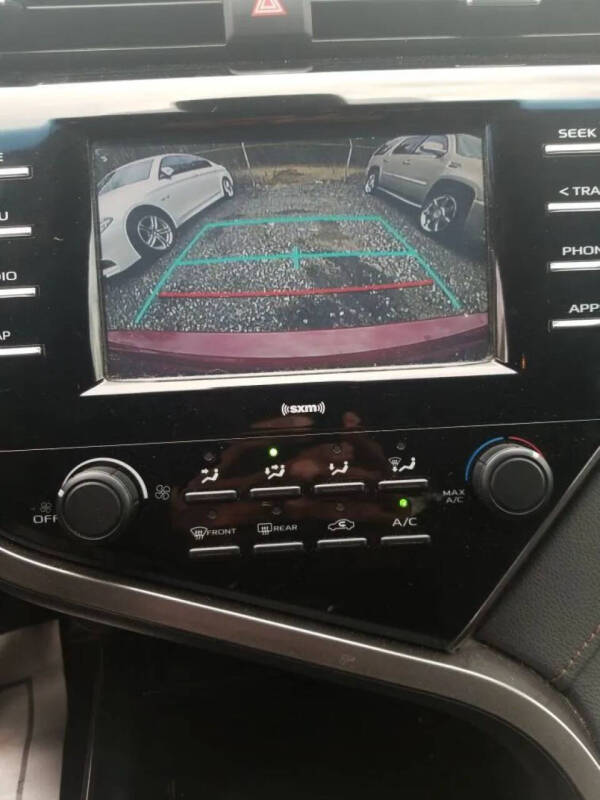 2020 Toyota Camry LE