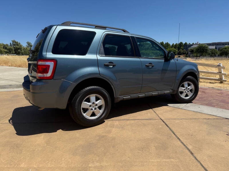 2010 Ford Escape XLT