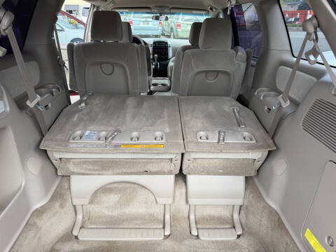 2009 Toyota Sienna CE 7-Passenger