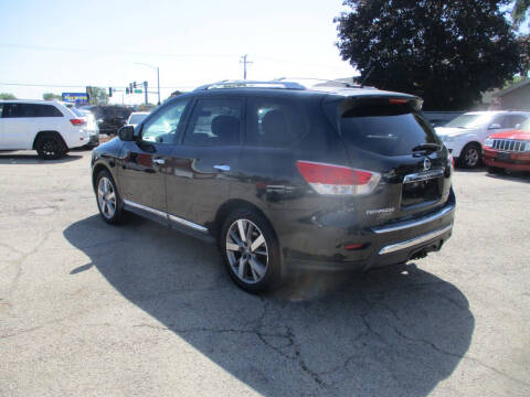 2016 Nissan Pathfinder Platinum