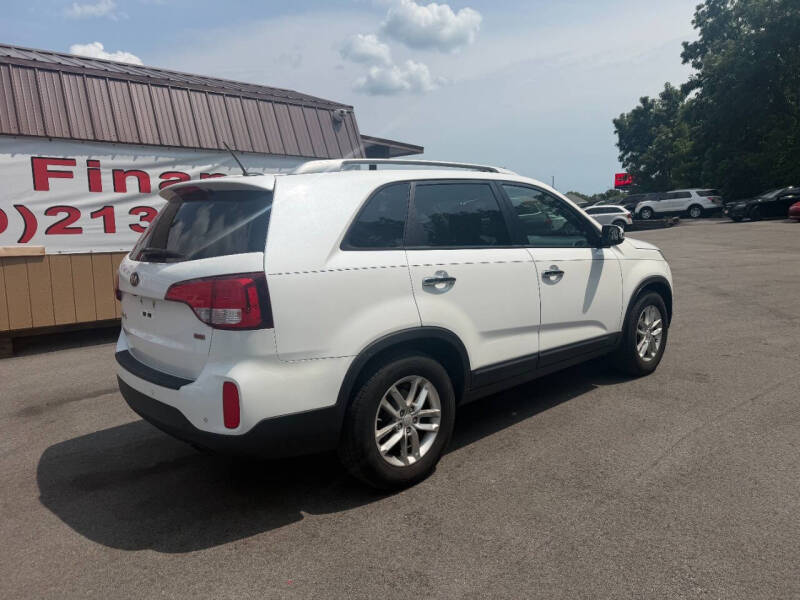 2014 Kia Sorento LX