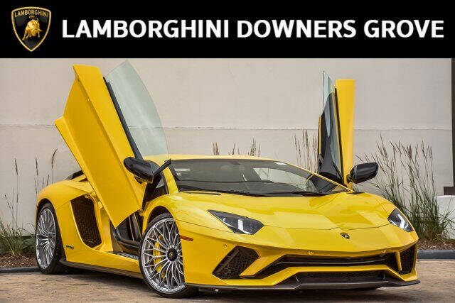 2017 Lamborghini Aventador LP 740-4 S