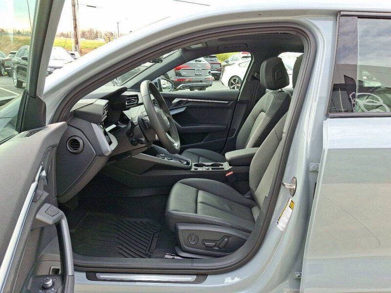 2025 Audi A3 quattro Premium Plus 40 TFSI