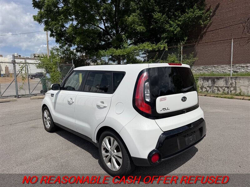 2016 Kia Soul +