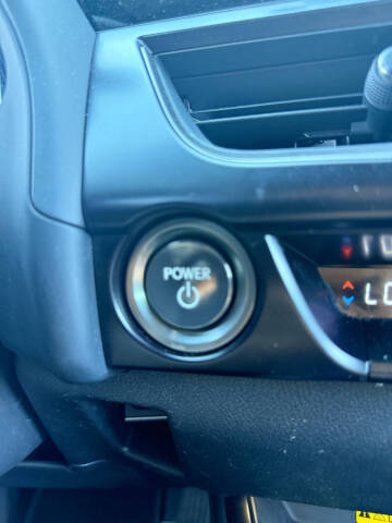 2024 Lexus UX 250h F SPORT Design