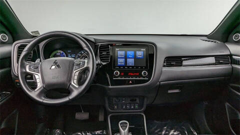 2022 Mitsubishi Outlander PHEV GT