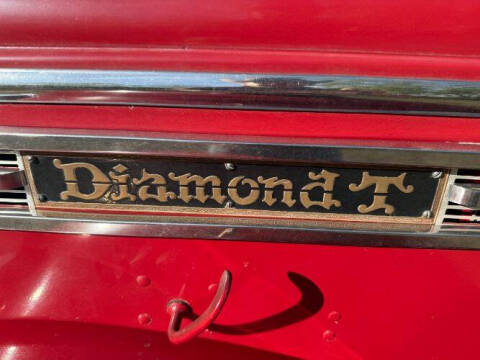 1949 Diamond T 201