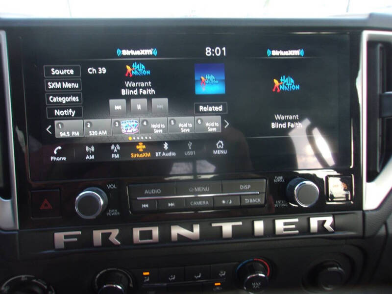 2025 Nissan Frontier SV