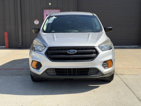 2019 Ford Escape S