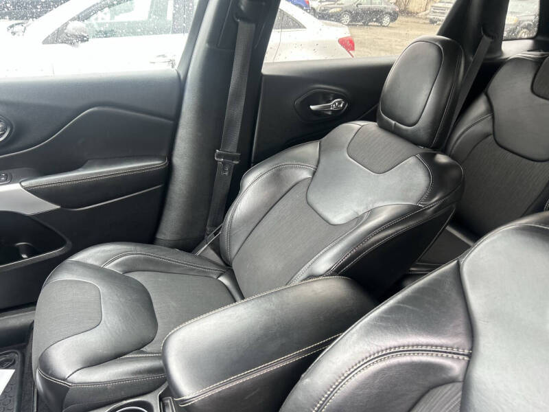 2018 Jeep Cherokee Latitude Plus