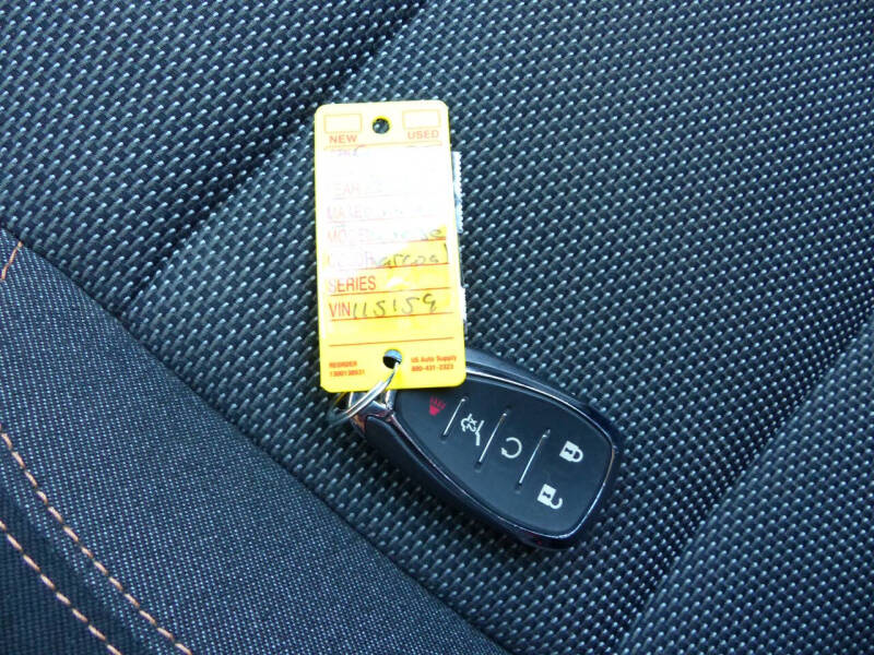 2020 Chevrolet Traverse LT Cloth