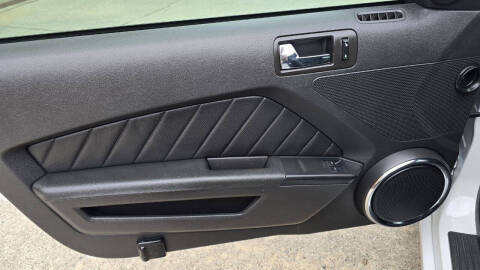 2014 Ford Mustang V6 Premium