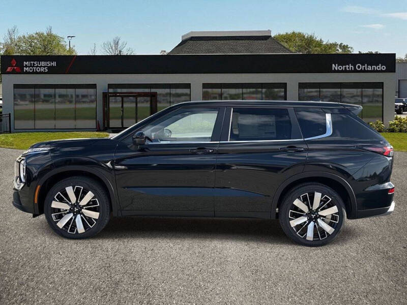 2026 Mitsubishi Outlander SE
