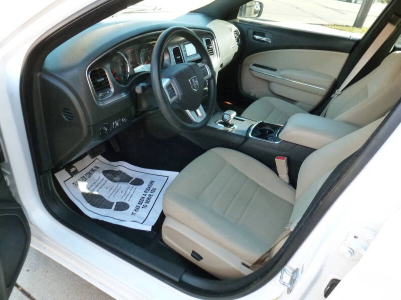 2014 Dodge Charger SE