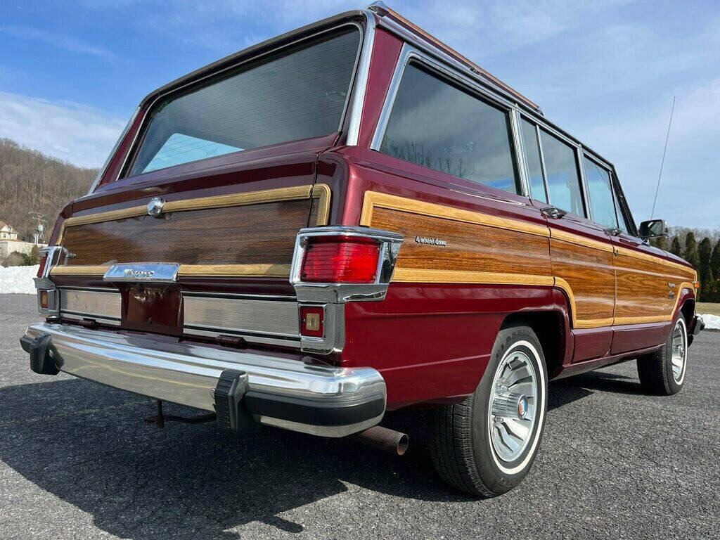 1981 Jeep Wagoneer 7
