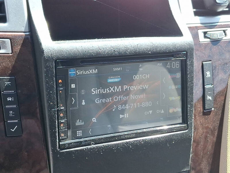 2011 Cadillac Escalade Premium