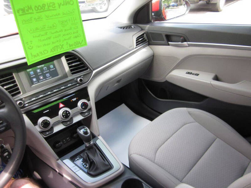 2019 Hyundai Elantra