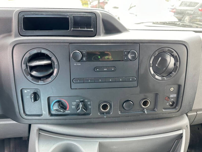 2014 Ford E-Series