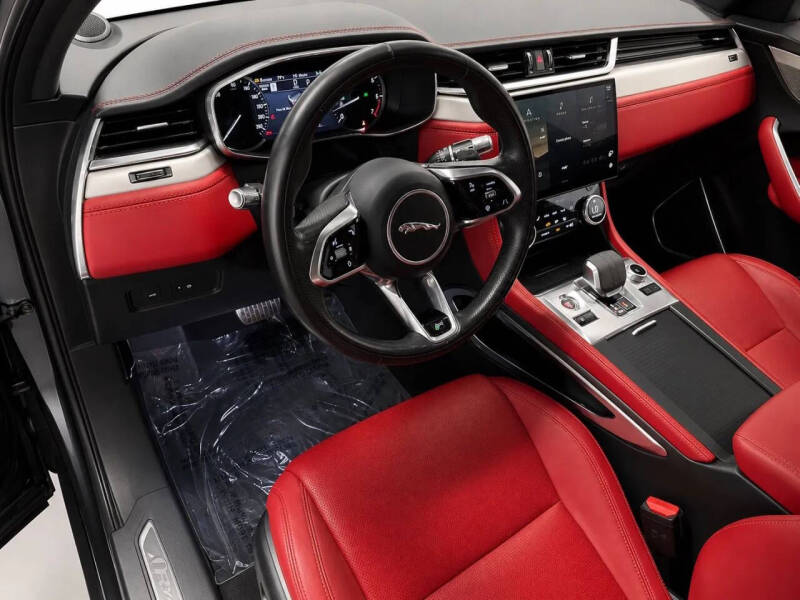 2021 Jaguar F-PACE P400 R-Dynamic S
