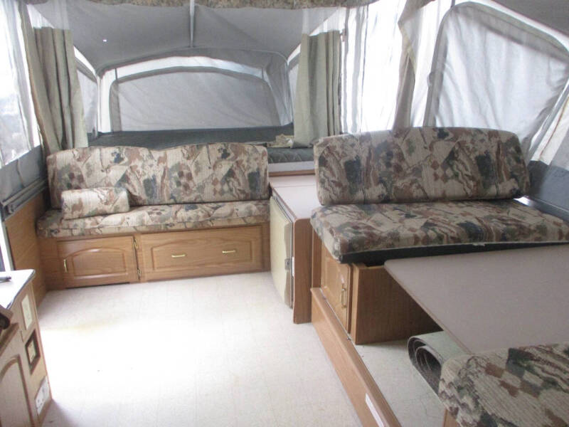 2000 COLEMANBAYSIDE POP UP ELITE BAYSIDE