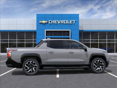 2025 Chevrolet Silverado EV RST