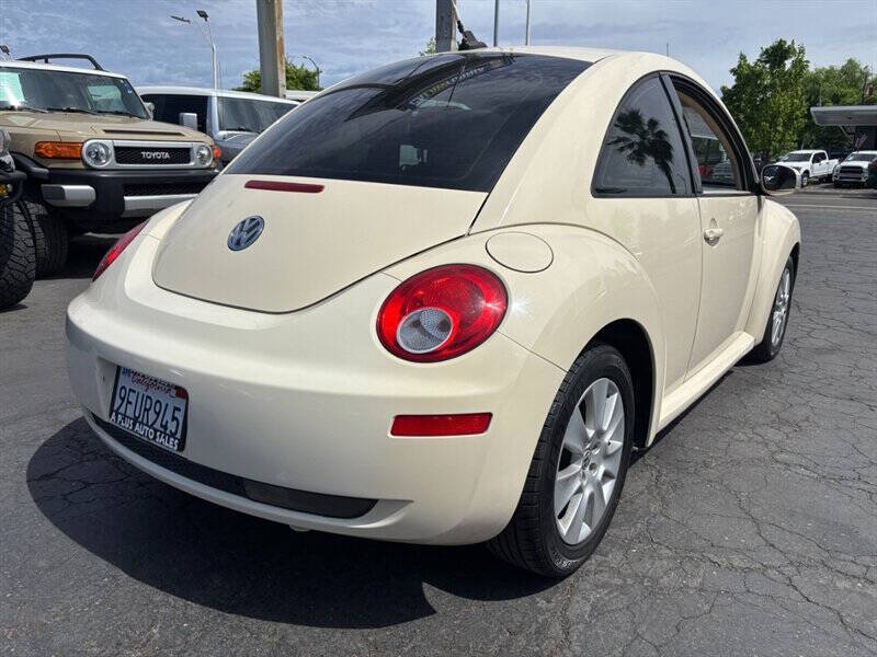 2009 Volkswagen New Beetle