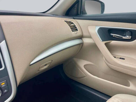 2016 Nissan Altima 2.5 SV