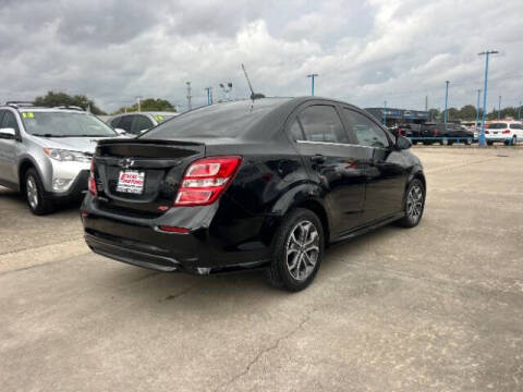 2020 Chevrolet Sonic LT