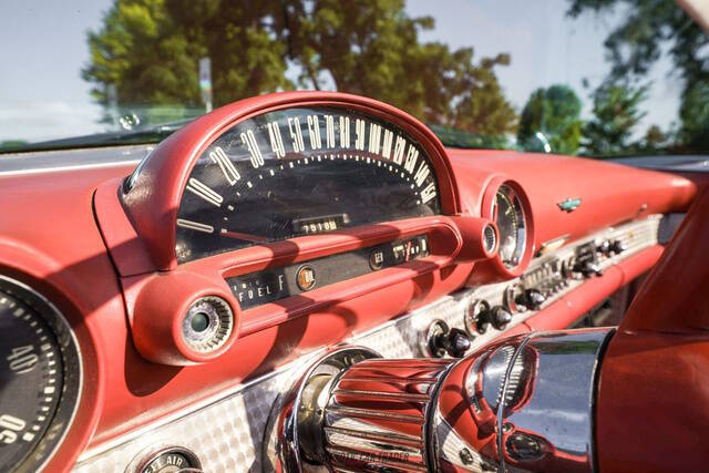 1956 Ford Thunderbird