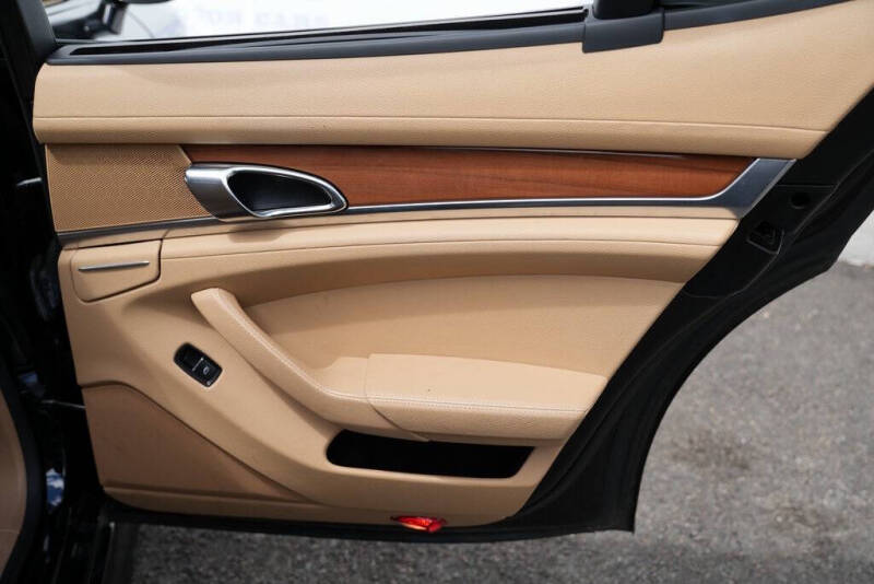 2013 Porsche Panamera